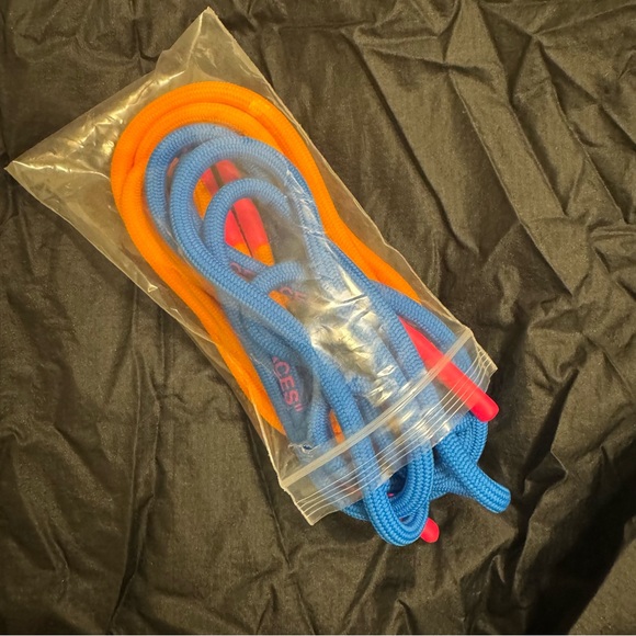 Nike x Off-White Black Crossover Back Arrow Windbreaker Running Jacket - Size: L - Picture 13 of 15